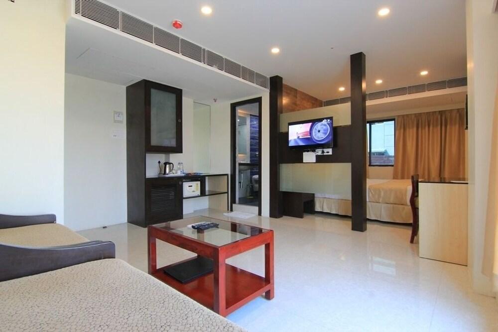 O2 Vip 3* Kolkata